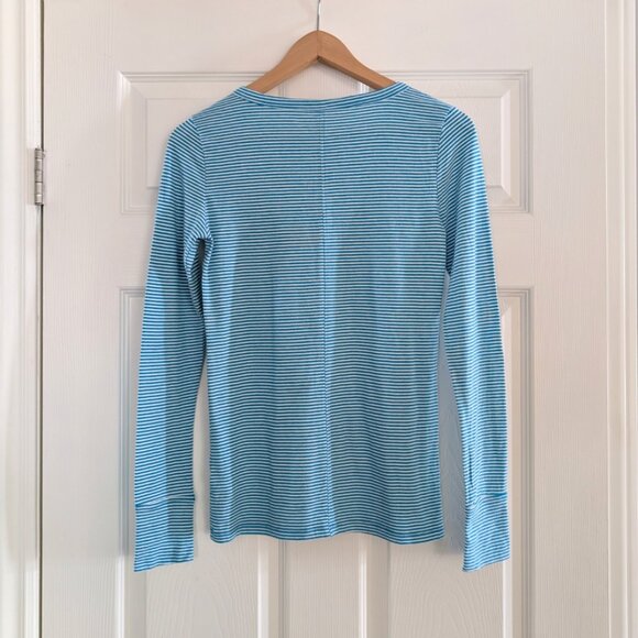 Gap Featherweight long sleeve T shirt blue striped size XS - Picture 2 of 16